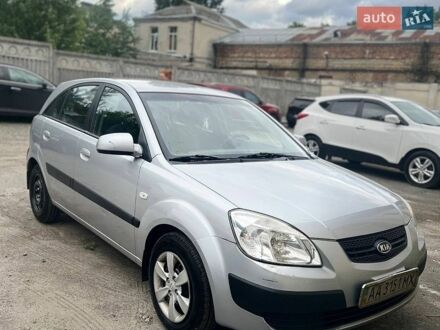 Сірий Кіа Ріо, об'ємом двигуна 1.4 л та пробігом 154 тис. км за 4500 $, фото 1 на Automoto.ua