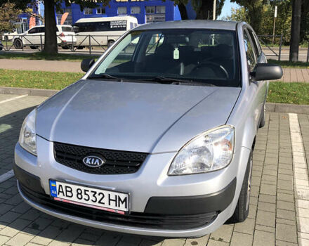 Киа Рио 2009 в Хмельницком на Automoto.ua Серый Киа Рио, объемом двигателя 1.4 л и пробегом 155 тыс. км за 5800 $, фото 1 на Automoto.ua