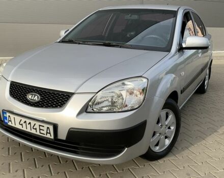 Серый Киа Рио, объемом двигателя 1.4 л и пробегом 158 тыс. км за 6400 $, фото 1 на Automoto.ua