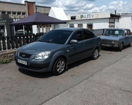 Сірий Кіа Ріо, об'ємом двигуна 1.4 л та пробігом 159 тис. км за 4500 $, фото 1 на Automoto.ua