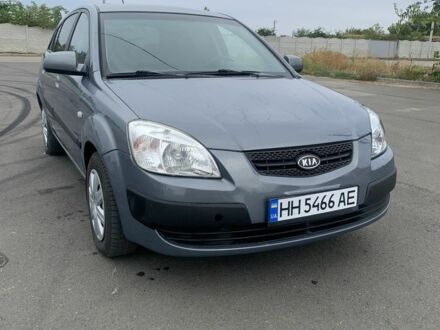Сірий Кіа Ріо, об'ємом двигуна 1.4 л та пробігом 250 тис. км за 4697 $, фото 1 на Automoto.ua