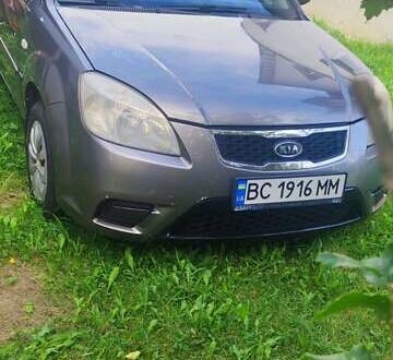 Сірий Кіа Ріо, об'ємом двигуна 1.4 л та пробігом 164 тис. км за 4800 $, фото 1 на Automoto.ua