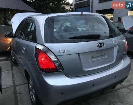 Серый Киа Рио, объемом двигателя 1.4 л и пробегом 95 тыс. км за 2880 $, фото 1 на Automoto.ua