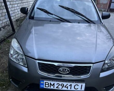 Сірий Кіа Ріо, об'ємом двигуна 1.4 л та пробігом 99 тис. км за 5500 $, фото 1 на Automoto.ua