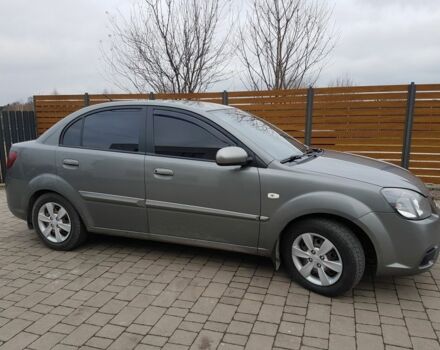 Серый Киа Рио, объемом двигателя 0 л и пробегом 183 тыс. км за 5900 $, фото 1 на Automoto.ua