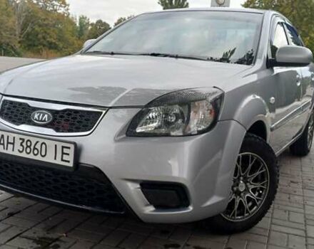 Серый Киа Рио, объемом двигателя 1.4 л и пробегом 69 тыс. км за 5699 $, фото 1 на Automoto.ua