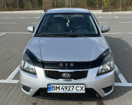 Серый Киа Рио, объемом двигателя 1.4 л и пробегом 167 тыс. км за 5800 $, фото 1 на Automoto.ua