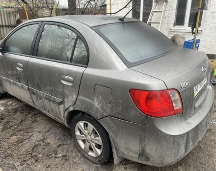 Серый Киа Рио, объемом двигателя 1.4 л и пробегом 210 тыс. км за 2400 $, фото 1 на Automoto.ua