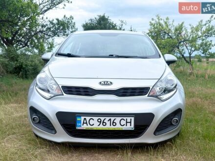 Серый Киа Рио, объемом двигателя 1.12 л и пробегом 154 тыс. км за 5500 $, фото 1 на Automoto.ua