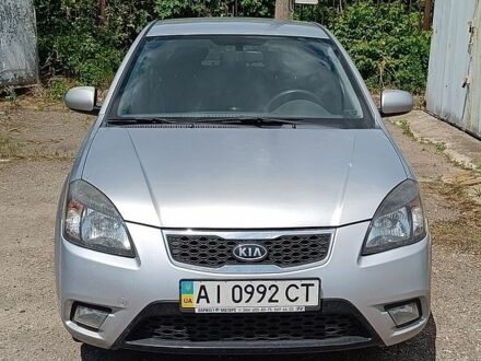 Сірий Кіа Ріо, об'ємом двигуна 1.4 л та пробігом 94 тис. км за 6660 $, фото 1 на Automoto.ua