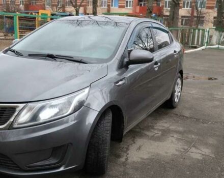 Серый Киа Рио, объемом двигателя 1.4 л и пробегом 141 тыс. км за 8500 $, фото 1 на Automoto.ua