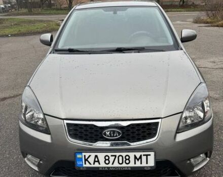 Серый Киа Рио, объемом двигателя 1.4 л и пробегом 135 тыс. км за 6999 $, фото 1 на Automoto.ua