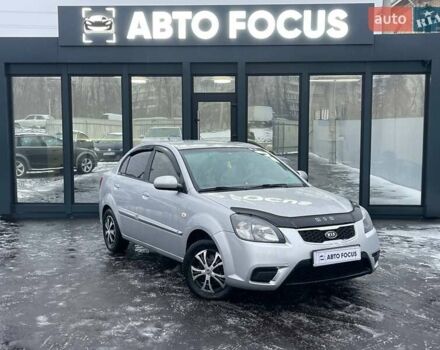 Серый Киа Рио, объемом двигателя 1.4 л и пробегом 168 тыс. км за 4990 $, фото 1 на Automoto.ua