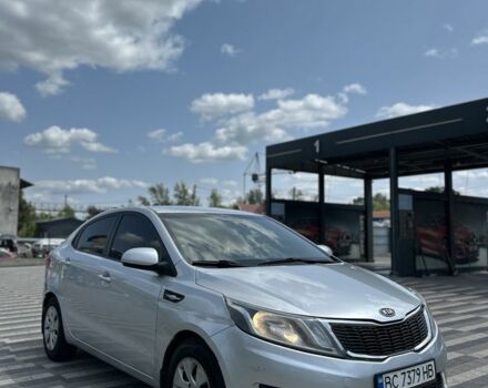 Сірий Кіа Ріо, об'ємом двигуна 1.4 л та пробігом 350 тис. км за 4200 $, фото 1 на Automoto.ua