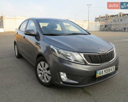 Серый Киа Рио, объемом двигателя 1.59 л и пробегом 191 тыс. км за 7300 $, фото 1 на Automoto.ua