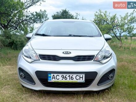 Сірий Кіа Ріо, об'ємом двигуна 1.12 л та пробігом 154 тис. км за 6000 $, фото 1 на Automoto.ua