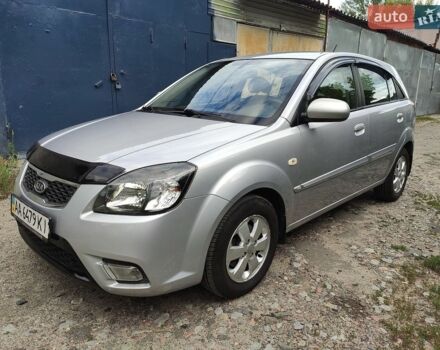 Серый Киа Рио, объемом двигателя 1.4 л и пробегом 182 тыс. км за 5850 $, фото 1 на Automoto.ua