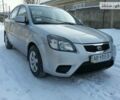 Серый Киа Рио, объемом двигателя 1.4 л и пробегом 60 тыс. км за 7000 $, фото 1 на Automoto.ua