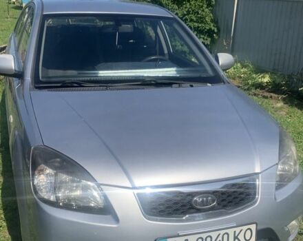 Серый Киа Рио, объемом двигателя 1.4 л и пробегом 158 тыс. км за 5000 $, фото 1 на Automoto.ua