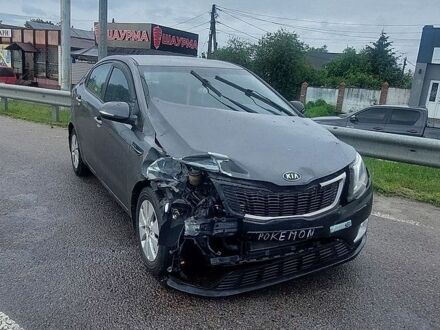 Сірий Кіа Ріо, об'ємом двигуна 1.6 л та пробігом 190 тис. км за 3600 $, фото 1 на Automoto.ua