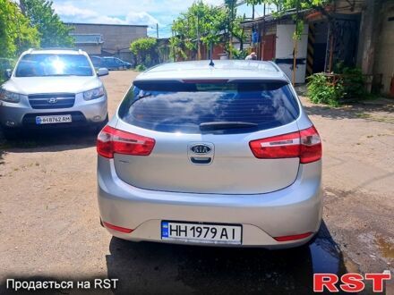 Серый Киа Рио, объемом двигателя 1.6 л и пробегом 240 тыс. км за 7400 $, фото 1 на Automoto.ua