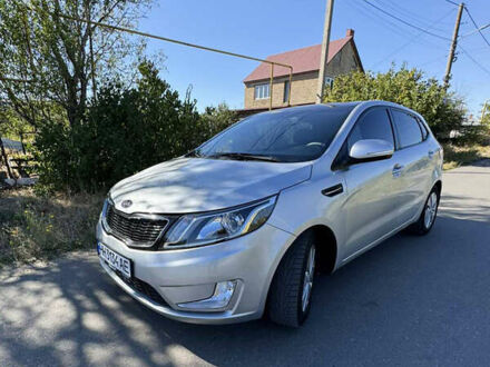 Серый Киа Рио, объемом двигателя 1.6 л и пробегом 180 тыс. км за 6999 $, фото 1 на Automoto.ua