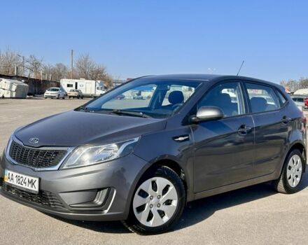 Серый Киа Рио, объемом двигателя 1.4 л и пробегом 80 тыс. км за 8200 $, фото 1 на Automoto.ua