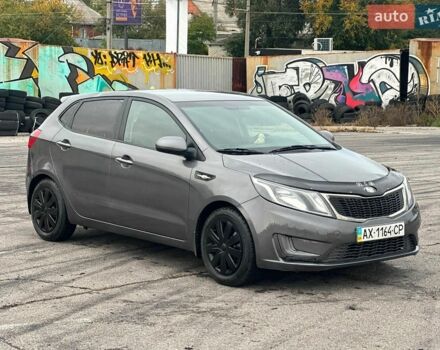 Сірий Кіа Ріо, об'ємом двигуна 1.4 л та пробігом 205 тис. км за 4900 $, фото 1 на Automoto.ua