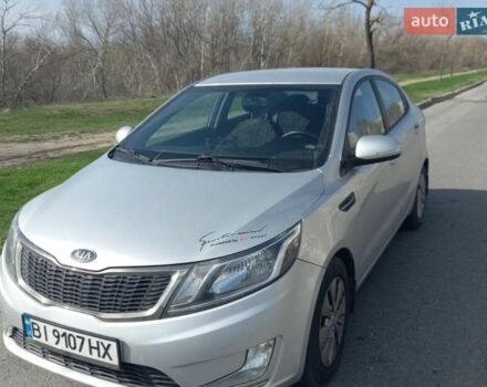 Серый Киа Рио, объемом двигателя 1.59 л и пробегом 180 тыс. км за 8000 $, фото 1 на Automoto.ua