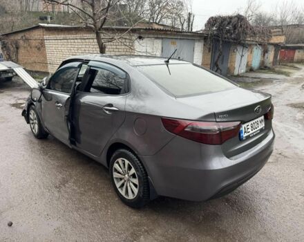 Сірий Кіа Ріо, об'ємом двигуна 1.4 л та пробігом 200 тис. км за 2850 $, фото 1 на Automoto.ua