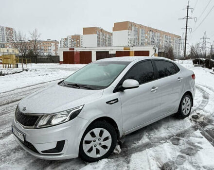 Серый Киа Рио, объемом двигателя 1.4 л и пробегом 130 тыс. км за 7500 $, фото 1 на Automoto.ua