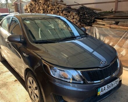 Сірий Кіа Ріо, об'ємом двигуна 1.4 л та пробігом 76 тис. км за 9400 $, фото 1 на Automoto.ua