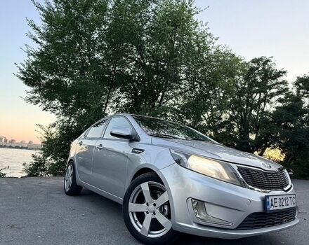 Серый Киа Рио, объемом двигателя 1.4 л и пробегом 230 тыс. км за 7000 $, фото 1 на Automoto.ua