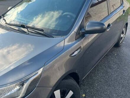 Сірий Кіа Ріо, об'ємом двигуна 1.4 л та пробігом 190 тис. км за 7000 $, фото 1 на Automoto.ua