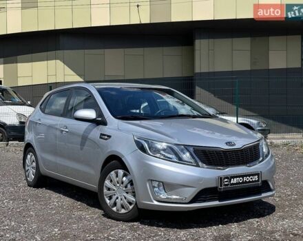 Сірий Кіа Ріо, об'ємом двигуна 1.4 л та пробігом 62 тис. км за 7690 $, фото 1 на Automoto.ua