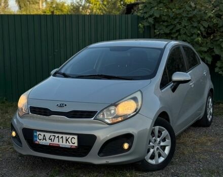 Сірий Кіа Ріо, об'ємом двигуна 1.12 л та пробігом 224 тис. км за 4900 $, фото 1 на Automoto.ua