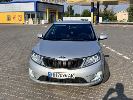 Сірий Кіа Ріо, об'ємом двигуна 1.4 л та пробігом 175 тис. км за 7362 $, фото 1 на Automoto.ua