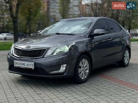 Серый Киа Рио, объемом двигателя 1.59 л и пробегом 206 тыс. км за 7499 $, фото 1 на Automoto.ua