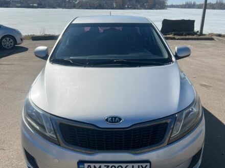 Серый Киа Рио, объемом двигателя 1.4 л и пробегом 247 тыс. км за 5300 $, фото 1 на Automoto.ua