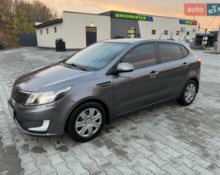 Сірий Кіа Ріо, об'ємом двигуна 1.6 л та пробігом 103 тис. км за 6650 $, фото 1 на Automoto.ua
