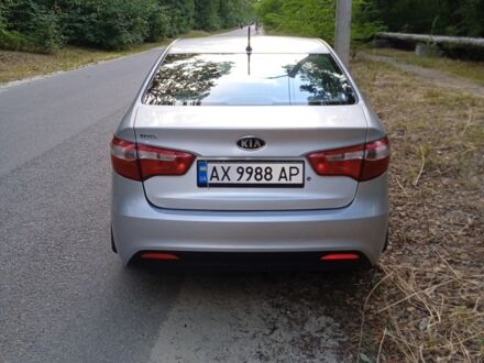 Серый Киа Рио, объемом двигателя 1.4 л и пробегом 200 тыс. км за 5300 $, фото 1 на Automoto.ua