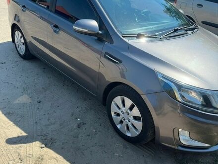 Сірий Кіа Ріо, об'ємом двигуна 1.59 л та пробігом 145 тис. км за 7800 $, фото 1 на Automoto.ua