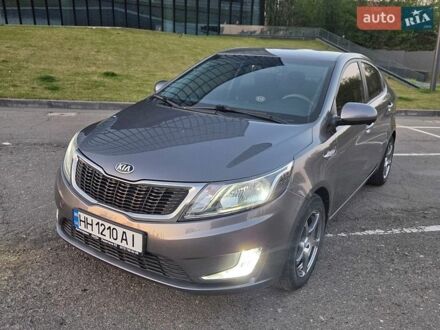 Серый Киа Рио, объемом двигателя 1.4 л и пробегом 97 тыс. км за 8700 $, фото 1 на Automoto.ua