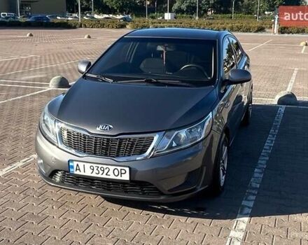 Серый Киа Рио, объемом двигателя 1.4 л и пробегом 73 тыс. км за 9500 $, фото 1 на Automoto.ua