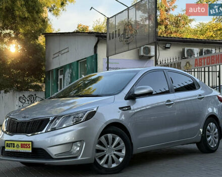 Серый Киа Рио, объемом двигателя 1.59 л и пробегом 254 тыс. км за 8499 $, фото 1 на Automoto.ua