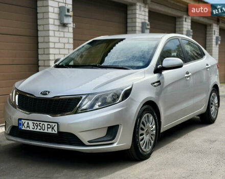 Серый Киа Рио, объемом двигателя 1.4 л и пробегом 137 тыс. км за 8950 $, фото 1 на Automoto.ua