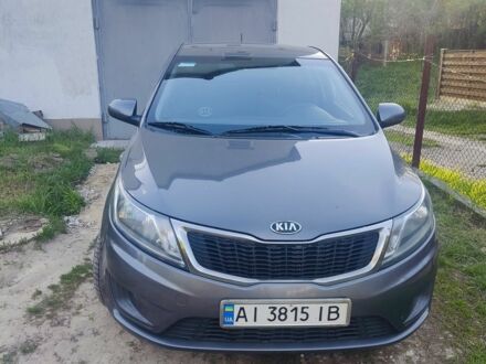 Кіа Ріо 2013 у Вышгороде на Automoto.ua Сірий Кіа Ріо, об'ємом двигуна 1.4 л та пробігом 170 тис. км за 8000 $, фото 1 на Automoto.ua