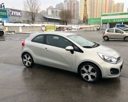 Серый Киа Рио, объемом двигателя 1.4 л и пробегом 61 тыс. км за 10500 $, фото 1 на Automoto.ua