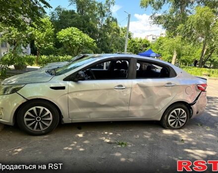 Серый Киа Рио, объемом двигателя 1.4 л и пробегом 175 тыс. км за 3200 $, фото 1 на Automoto.ua