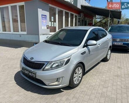 Серый Киа Рио, объемом двигателя 1.6 л и пробегом 232 тыс. км за 8400 $, фото 1 на Automoto.ua